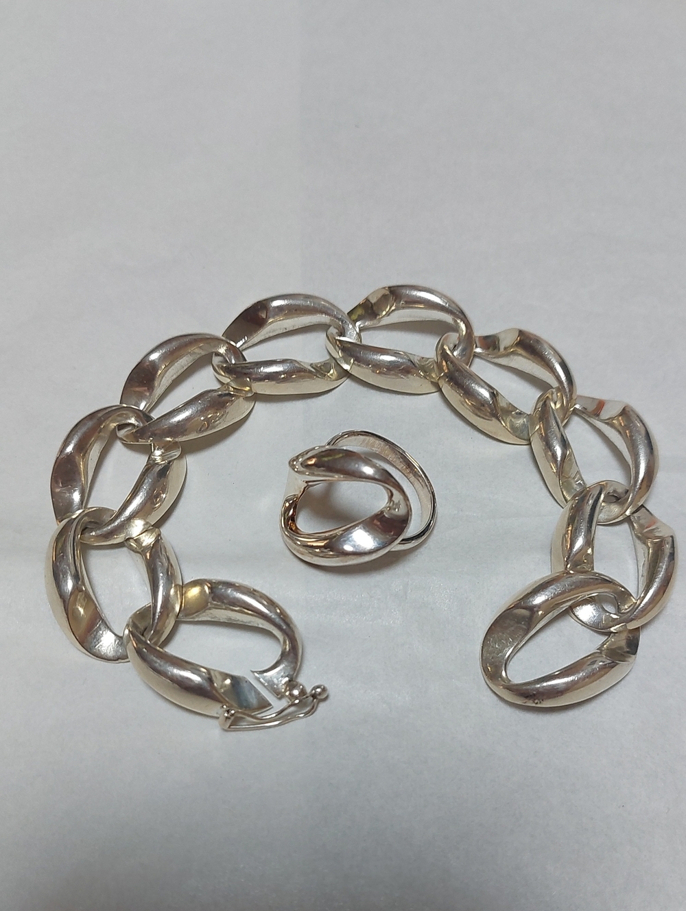 VINTAGE Ring,Twisted Loop 925 Silver, Size 7, Made in Poland